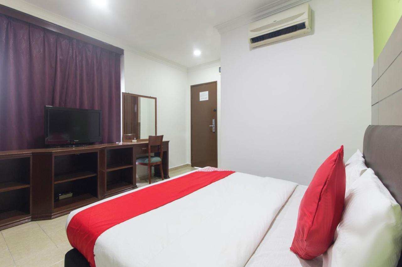 Oyo 805 Hotel Run Star Kuala Lumpur Buitenkant foto