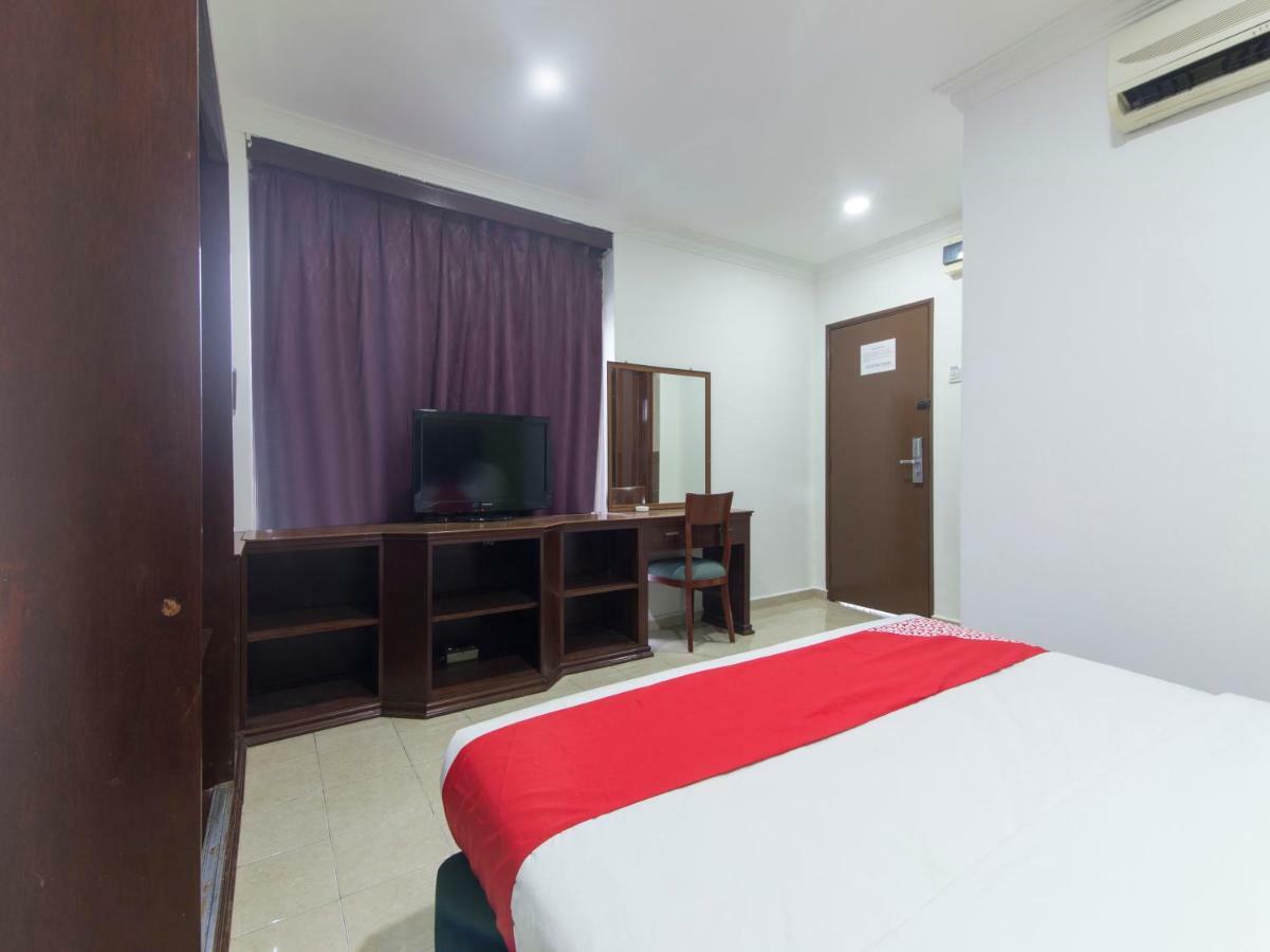 Oyo 805 Hotel Run Star Kuala Lumpur Buitenkant foto